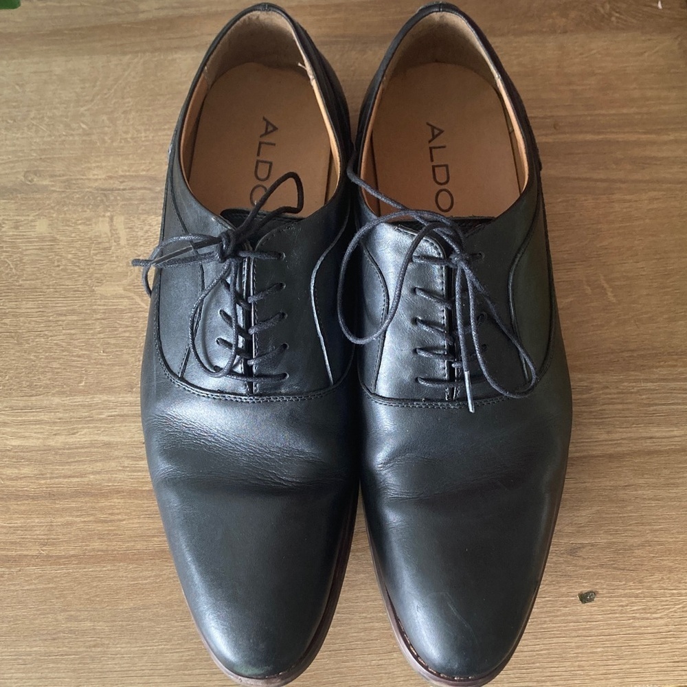 Aldo Classic Black Leather Oxfords
